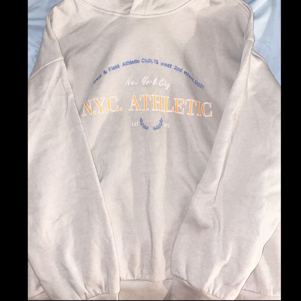 NYC Hoodie from H&M
